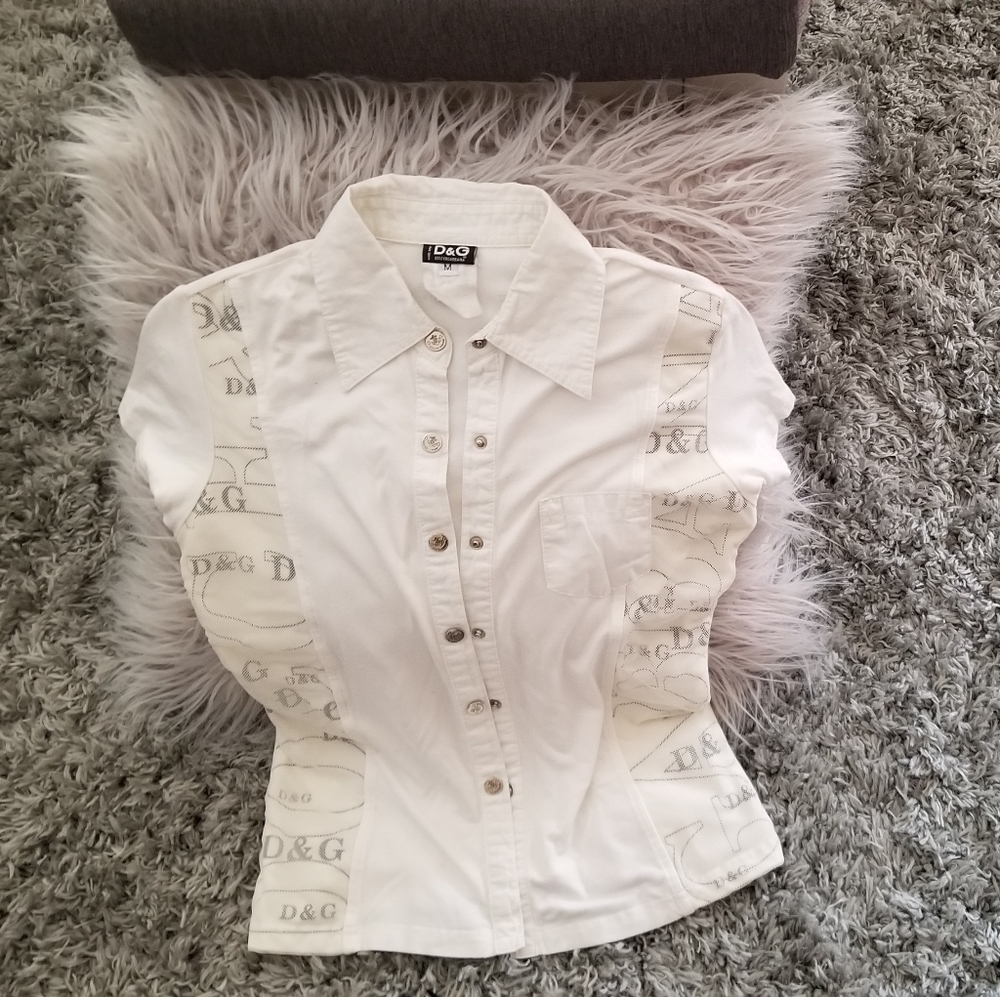 Blouse.